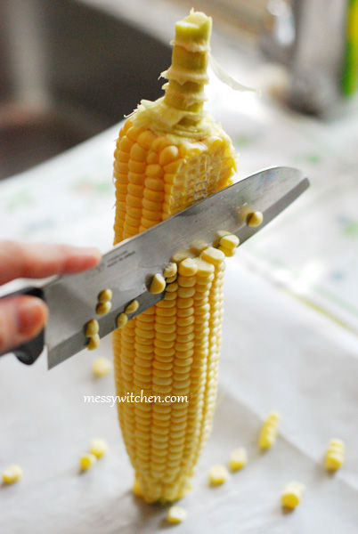 Remove Corn Kernels From The Cob
